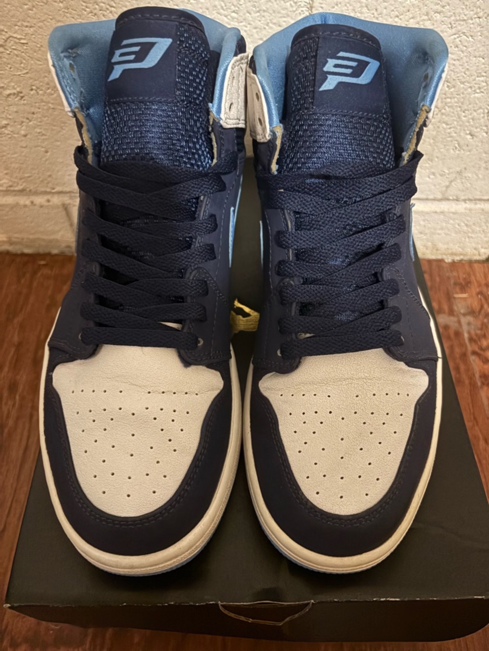Jordan Retro 1 Chris Paul Edition. 2014 release. Used Mens 8.5